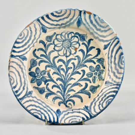 Large Fajalauza lebrillo bowl from Granada, Spain, hand-painted in cobalt blue floral motifs on white glaze, 37 cm wide and 2.5 kg, ideal as a decorative wall bowl, rustic centerpiece, or Mediterranean fruit dish.